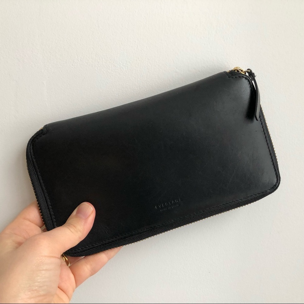 Everlane Long Zip Wallet Leather